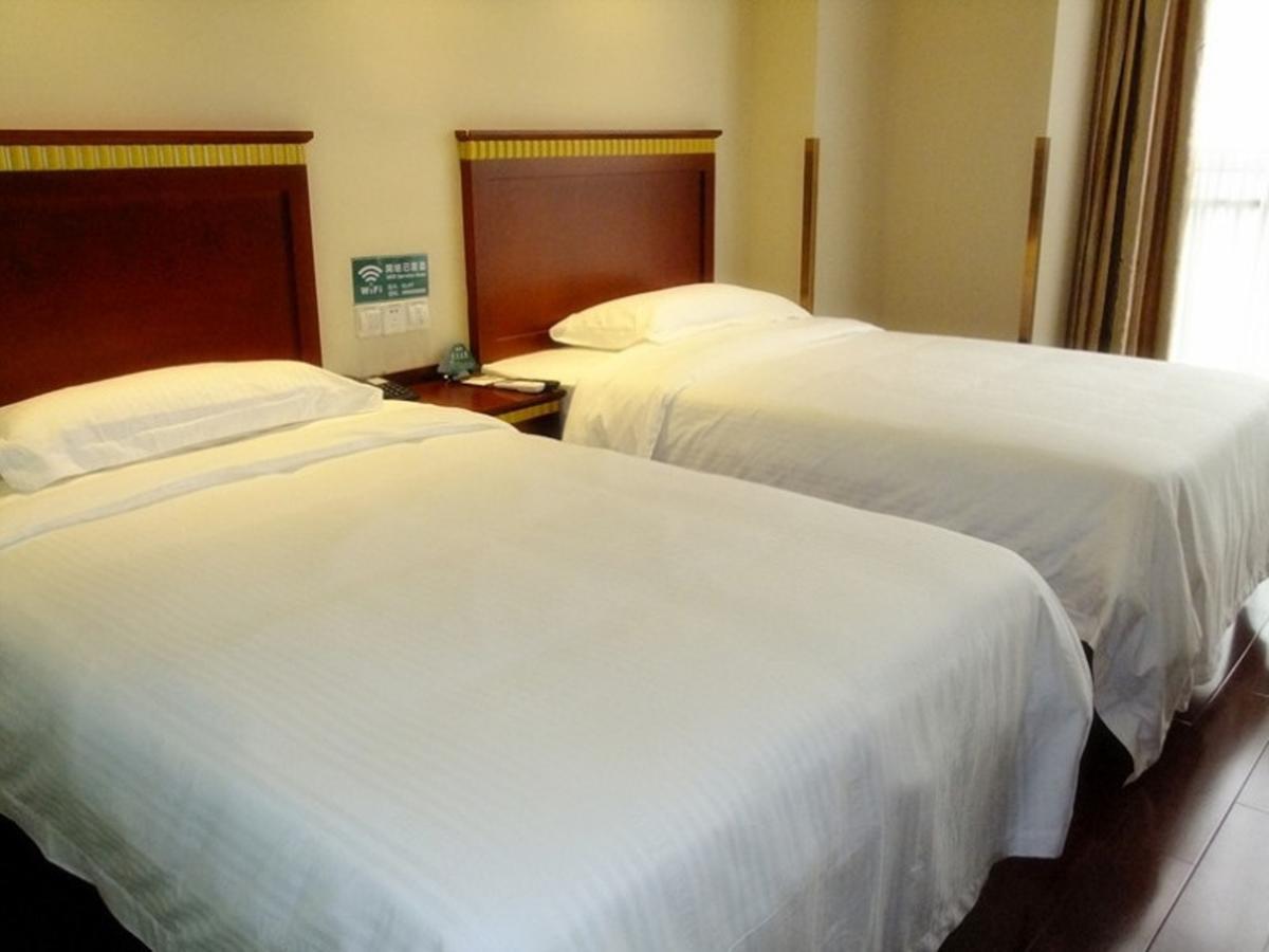 Greentree Inn Shandong Qingdao Wuyishan Road Jiashike Shopping Center Business Hotel Εξωτερικό φωτογραφία